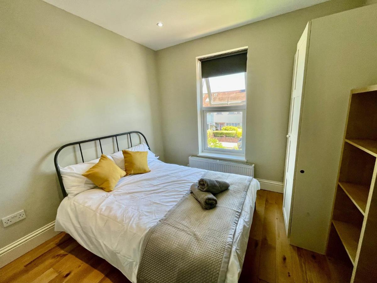 Cosy 1 Bedroom Flat! London Eksteriør bilde